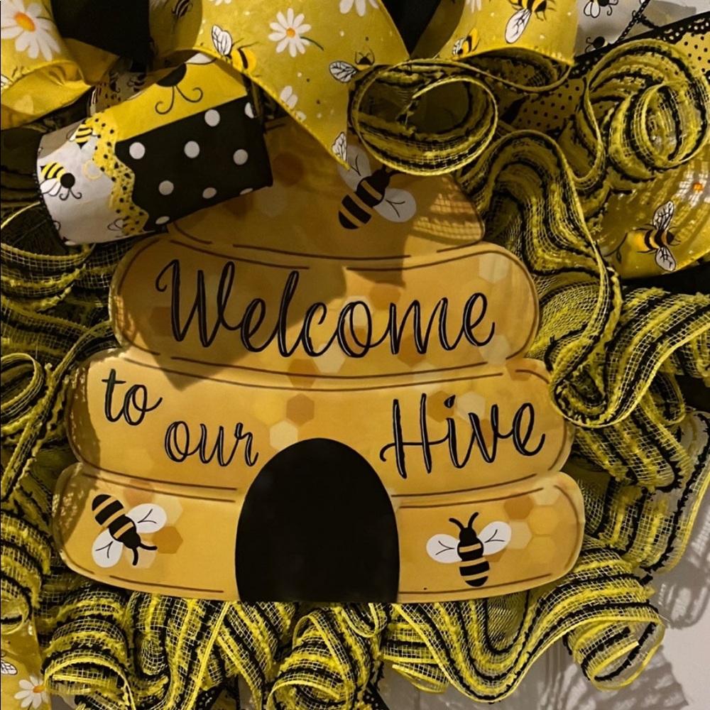 Welcome to The Bee Hive wreath